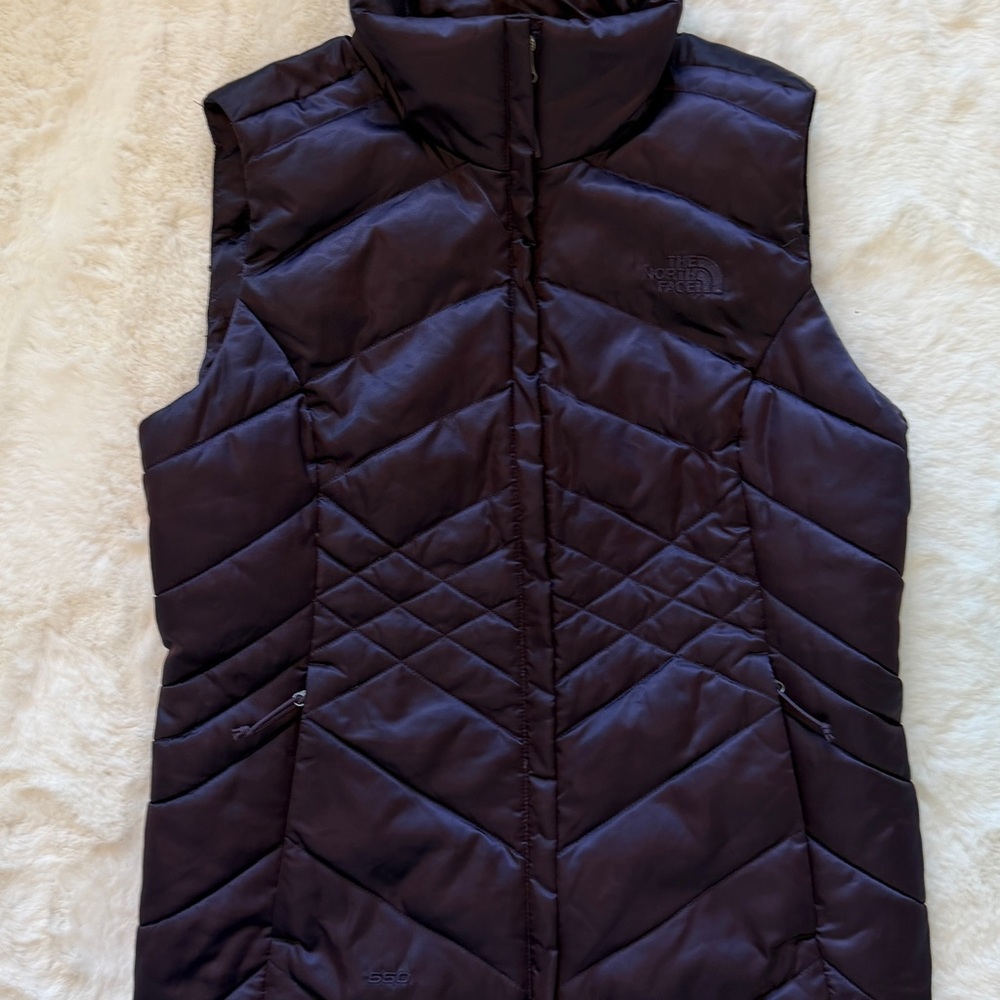 The North Face 550 Goose Down Filled Puffer Vest Women Dark Purple Size Small